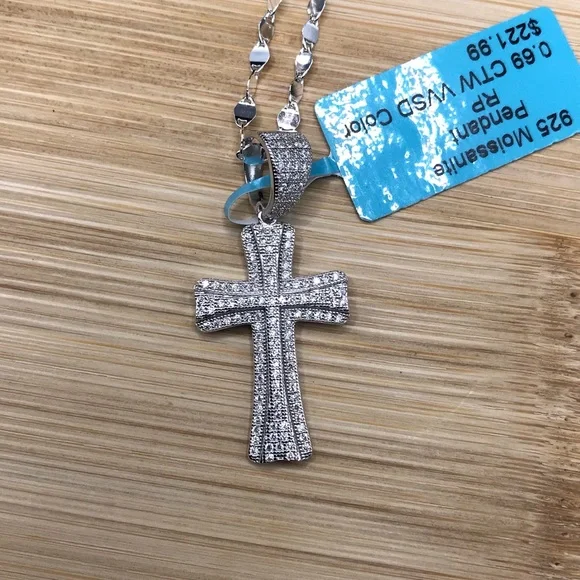 925 Sterling Silver 0.69CT Moissanite Cross Pendant Necklace size 18” - Picture 7 of 13